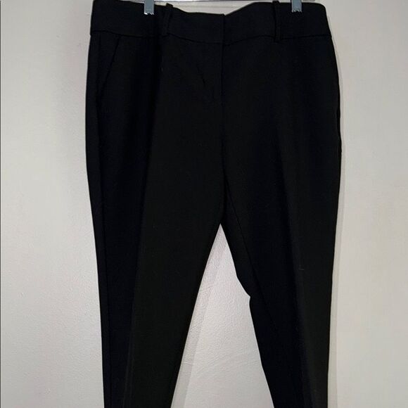 Ann Taylor Black Ankle Pants Tailored Fit 10 - Picture 4 of 8
